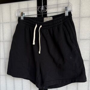 NWT Everlane Women's Black Athletic Shorts
